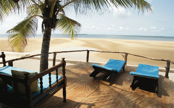 Manda Bay Resort2